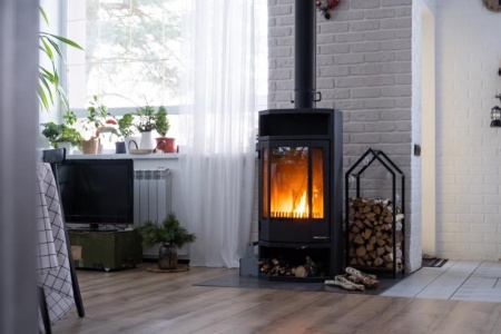 Comment choisir votre poêle à bois idéal pour un chauffage économique ?