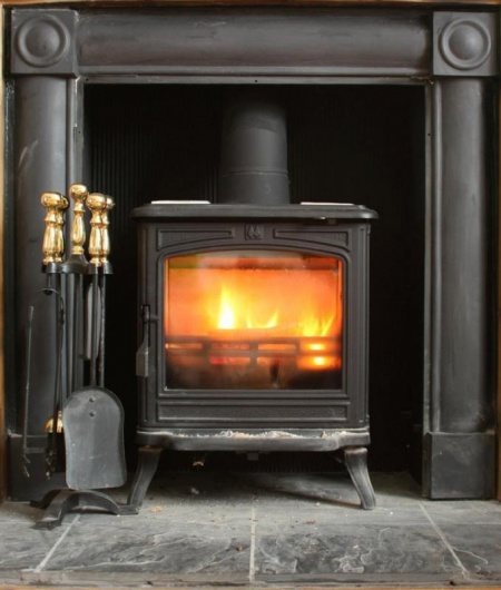 Comment nettoyer efficacement votre po&ecirc;le &agrave; bois &agrave; Metz ?